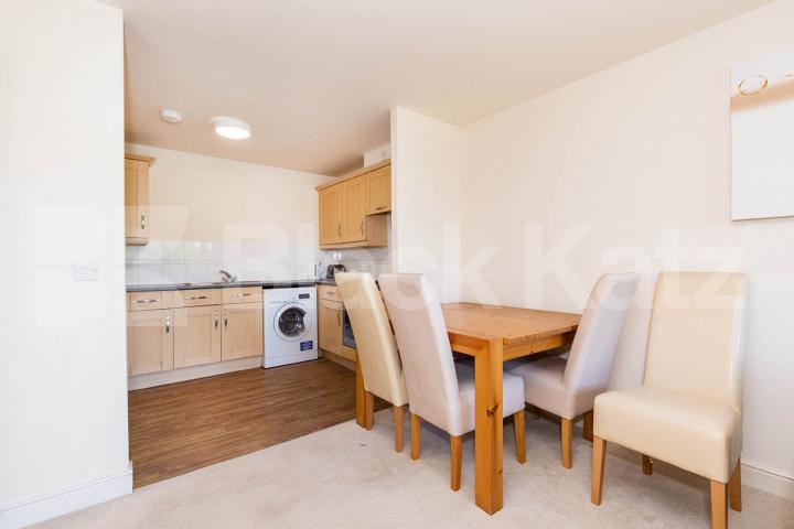 Large 1 bedroom property short walk to Bounds Green Station Cline Road, Bounds Green
